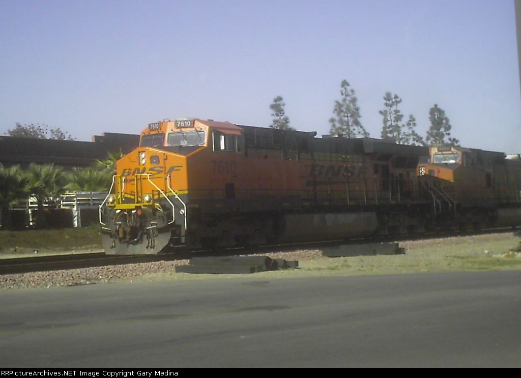 BNSF 7610